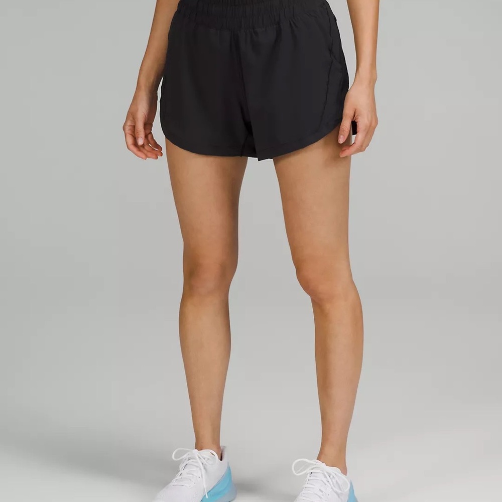 Lululemon Track That high rise shorts 5”